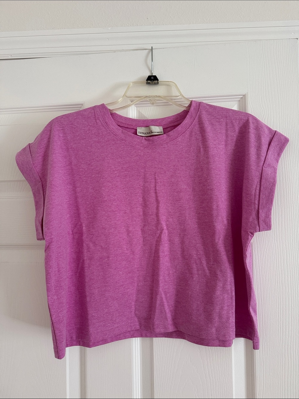 Zena Heathered Magenta Crop Tee